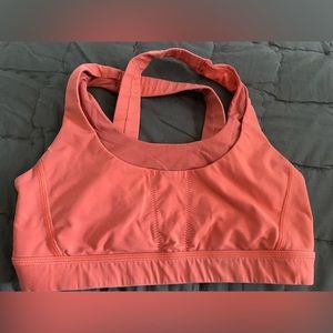 Lululemon sports bra size 4